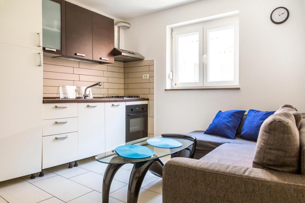 Sunny Old Town Apartment Koper Exterior photo
