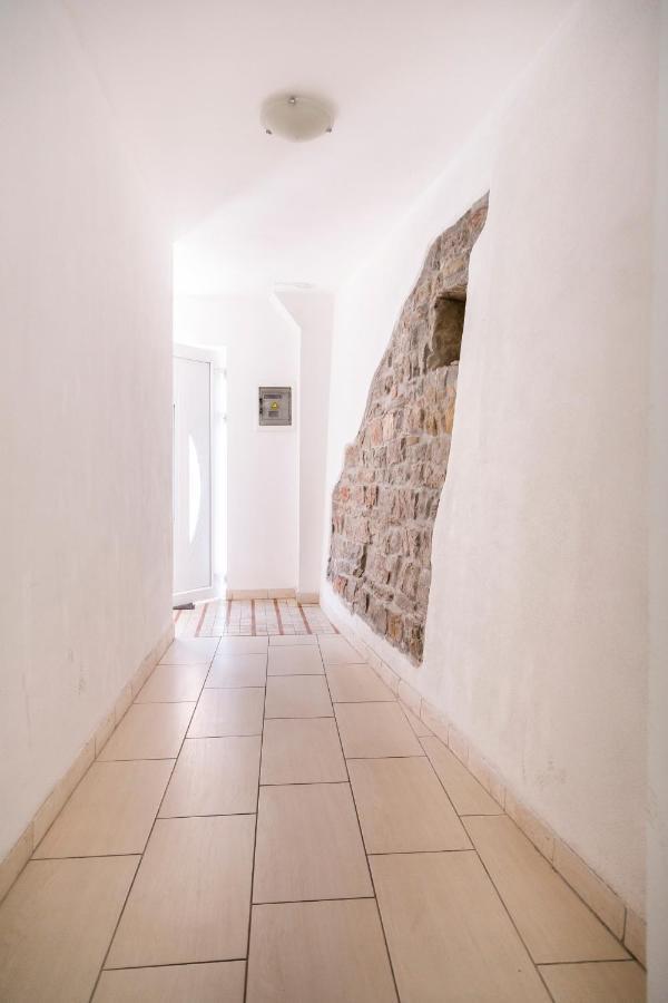 Sunny Old Town Apartment Koper Exterior photo