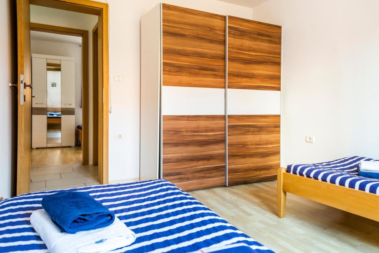 Sunny Old Town Apartment Koper Exterior photo